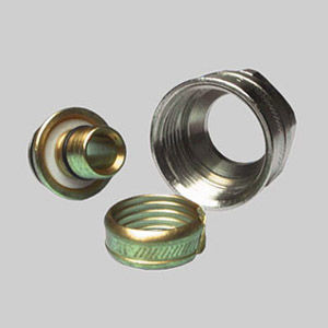 Соеденитель обжимной 16x1/2" HENCO Соеденитель обжимной 16x1/2" HENCO